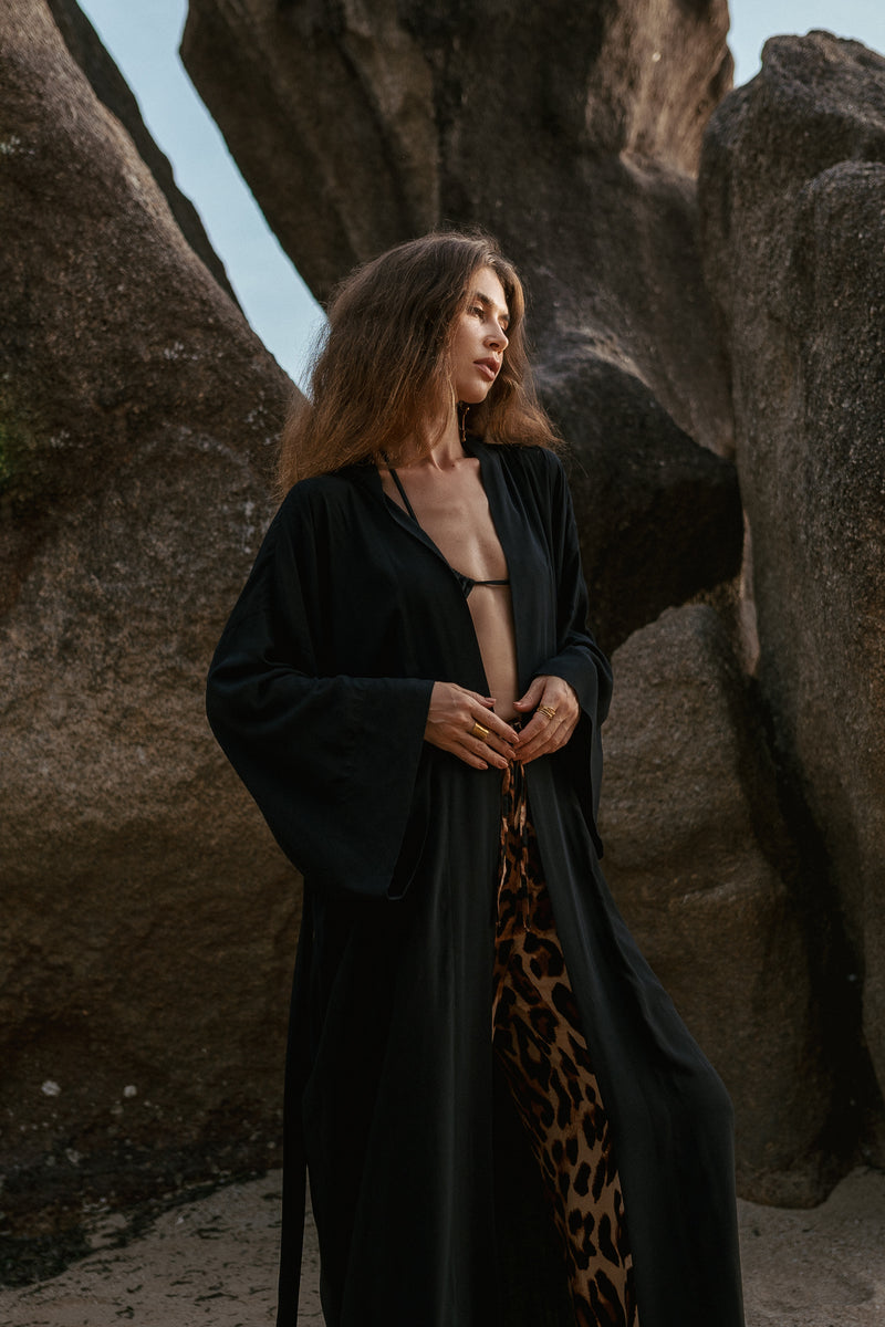 Maxi black women kimono