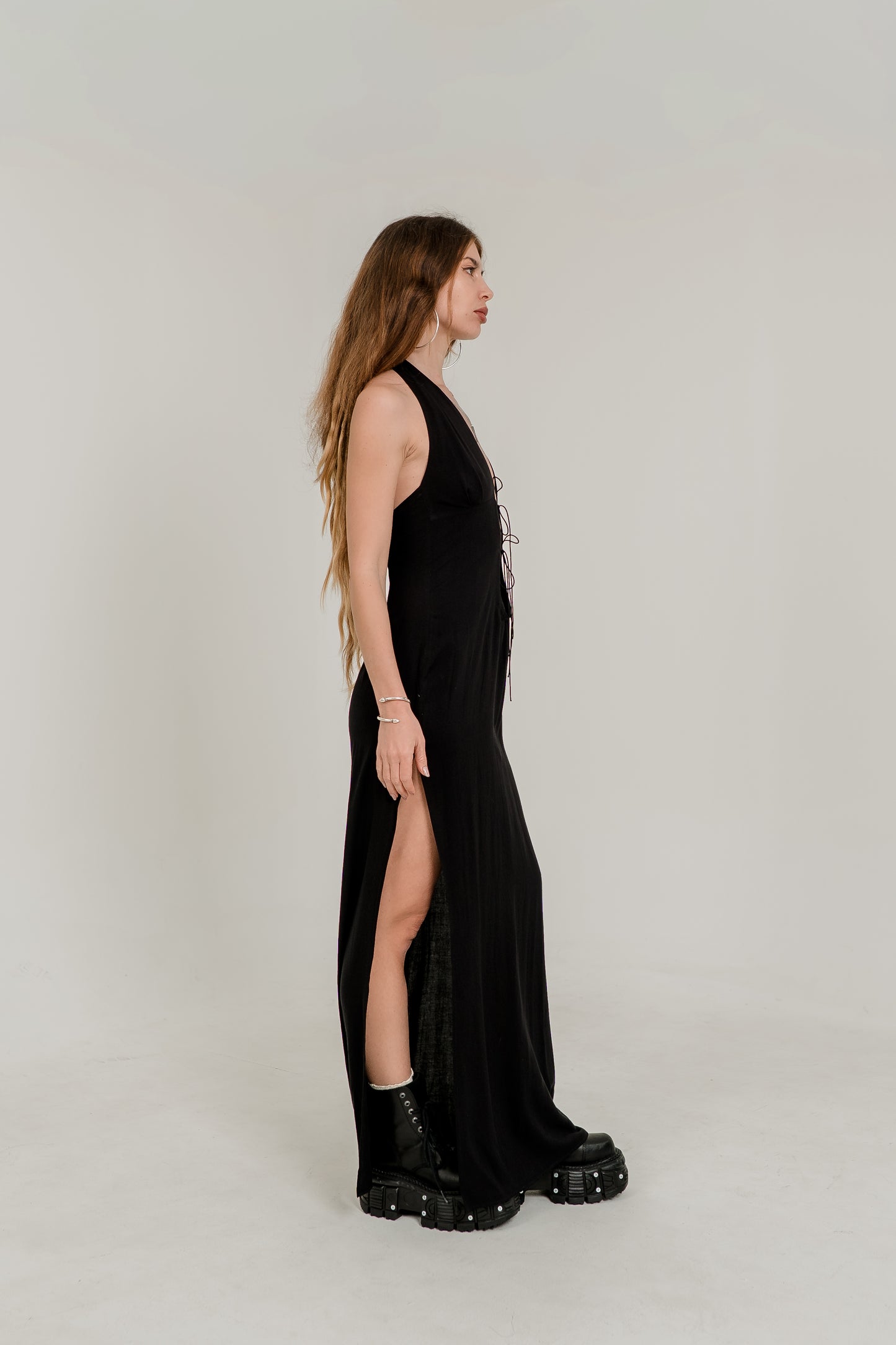 Monna Cut-Out Maxi Dress – Midnight Black