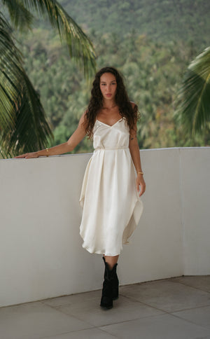 Milky Slip Dress in Silky Viscose (Midi)