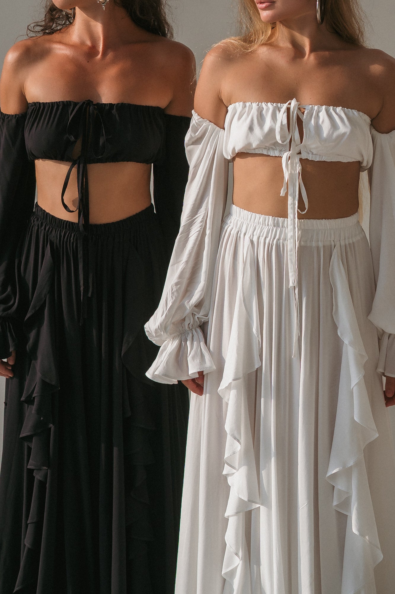 Luna Off-Shoulder Top – Noir