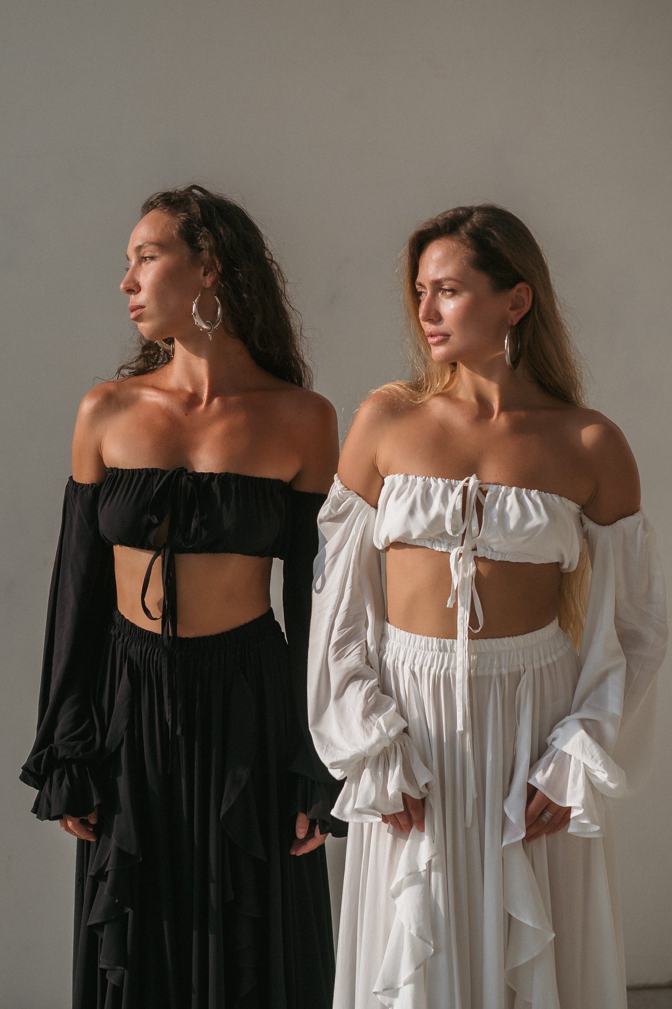 Luna Off-Shoulder Top – Noir