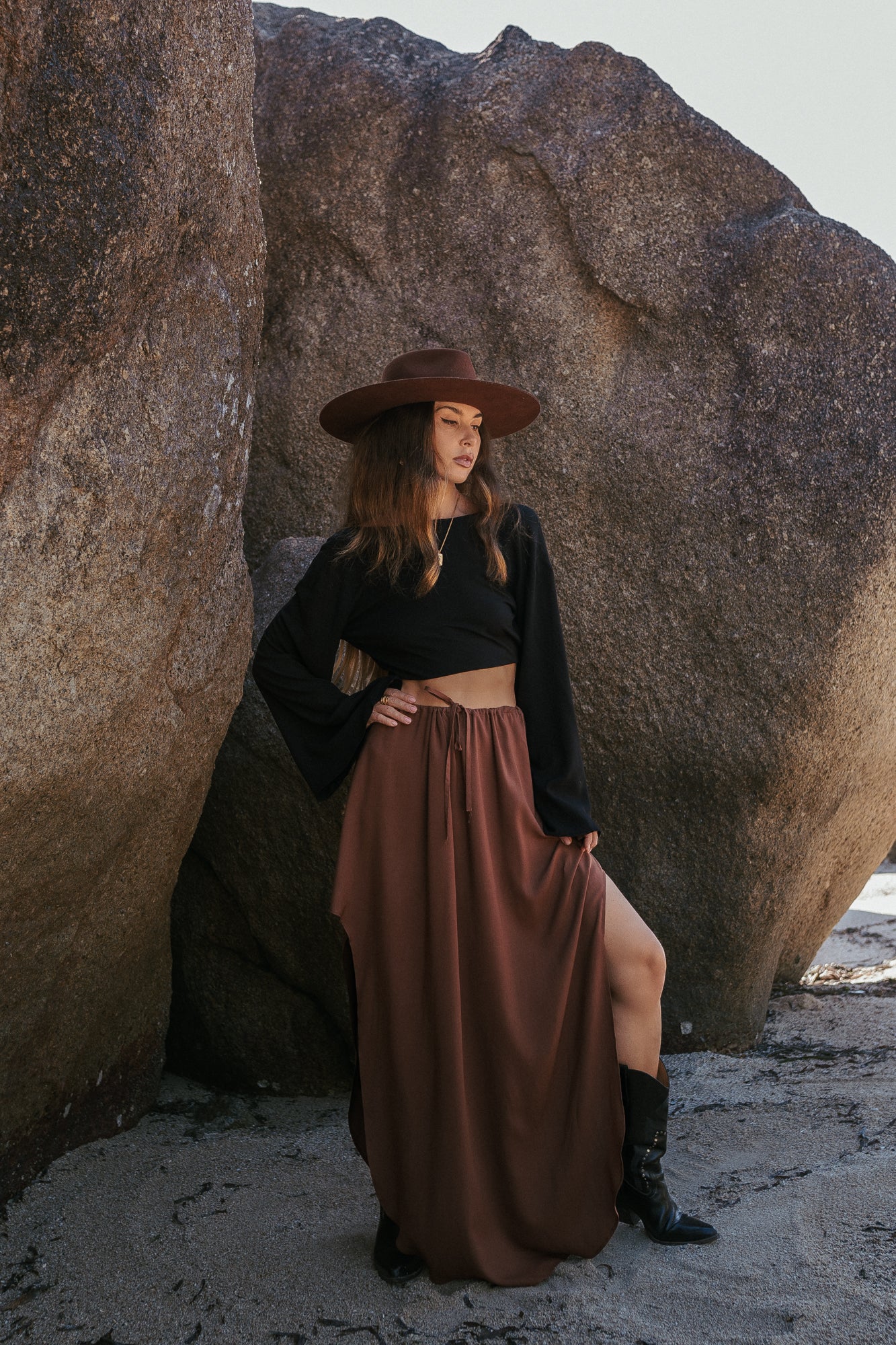 Women brown maxi skirt with slits