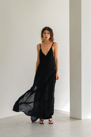 Black Maxi Viscose Dress – Open Back & Side Slit