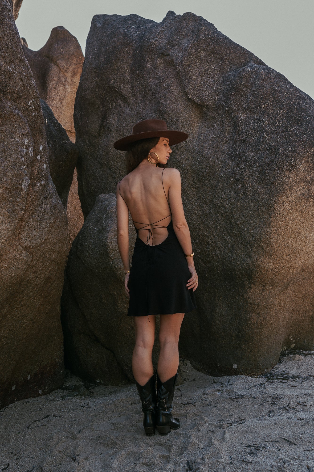 Ameli black mini dress