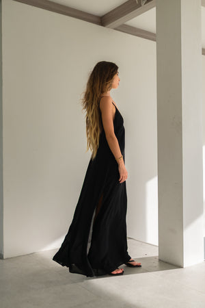 Black Maxi Viscose Dress – Open Back & Side Slit