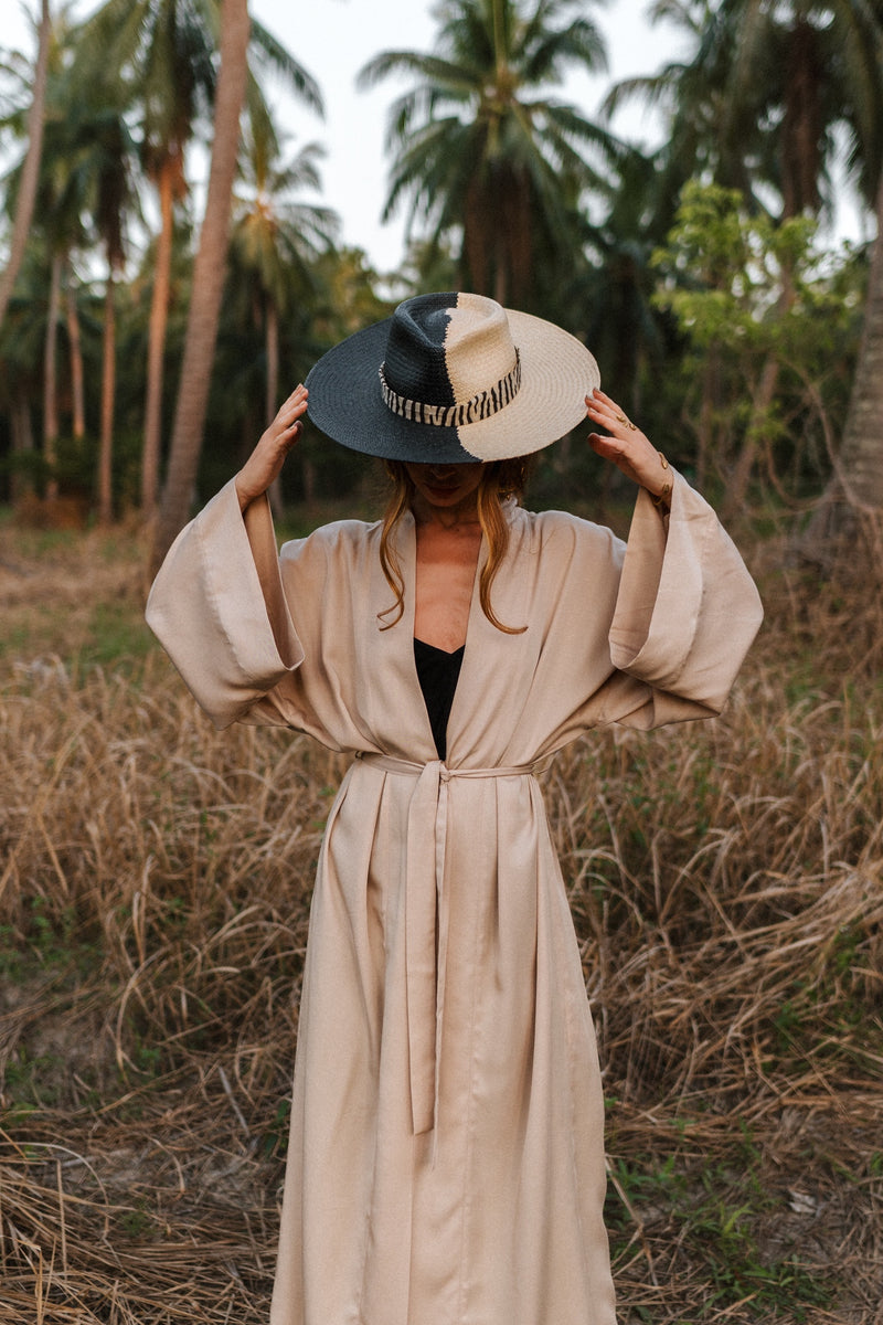 Maxi beige kimono