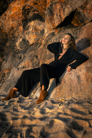 Women black kimono and pants elegant set