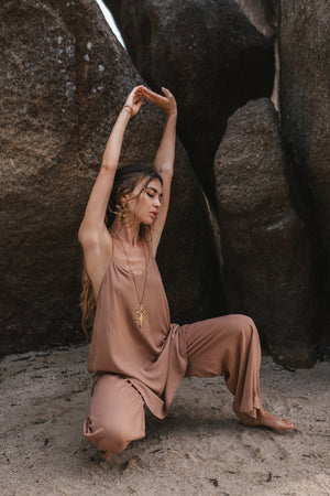 Women beige trousers/pants