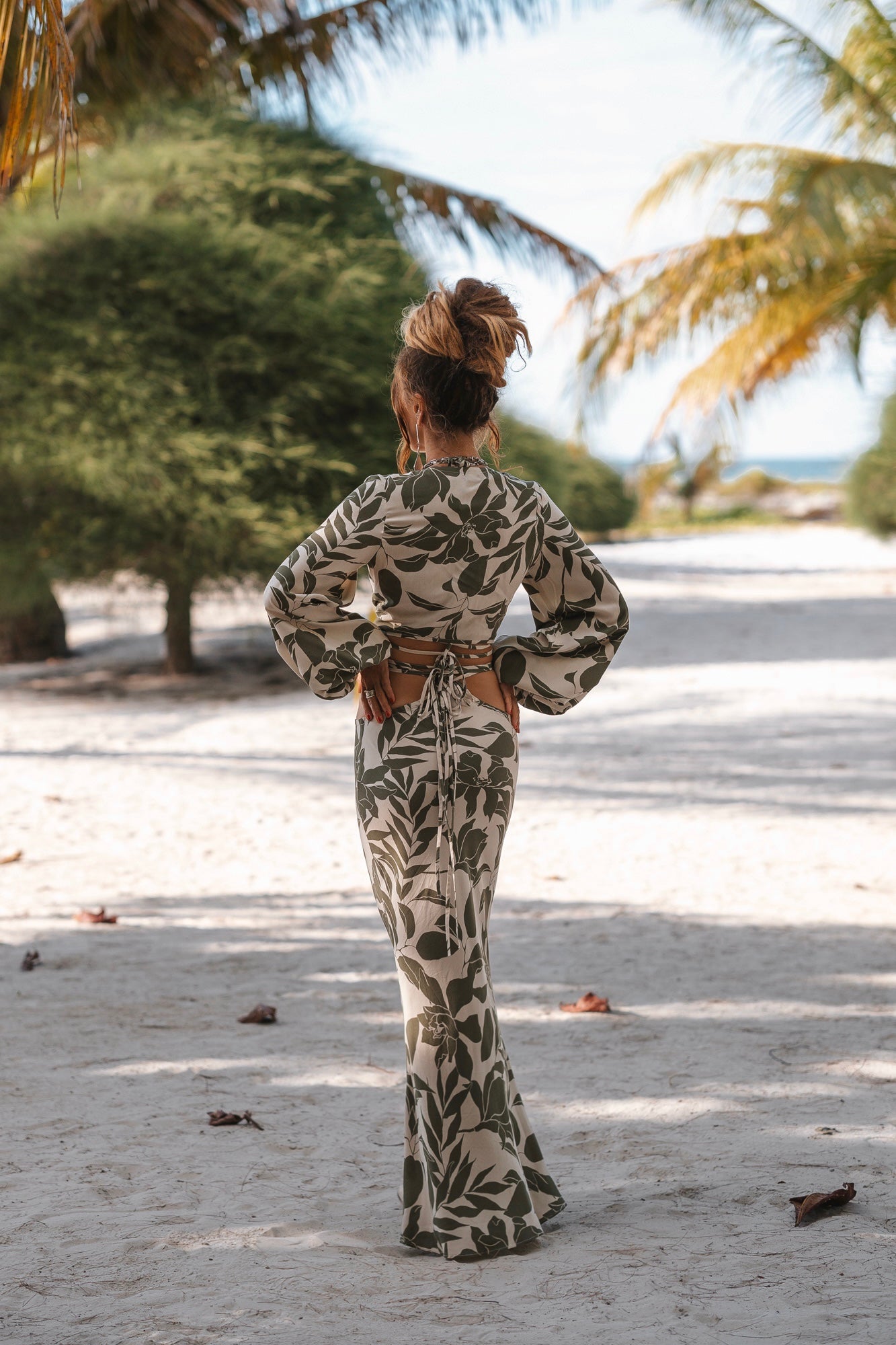 Gia skirt green flowers