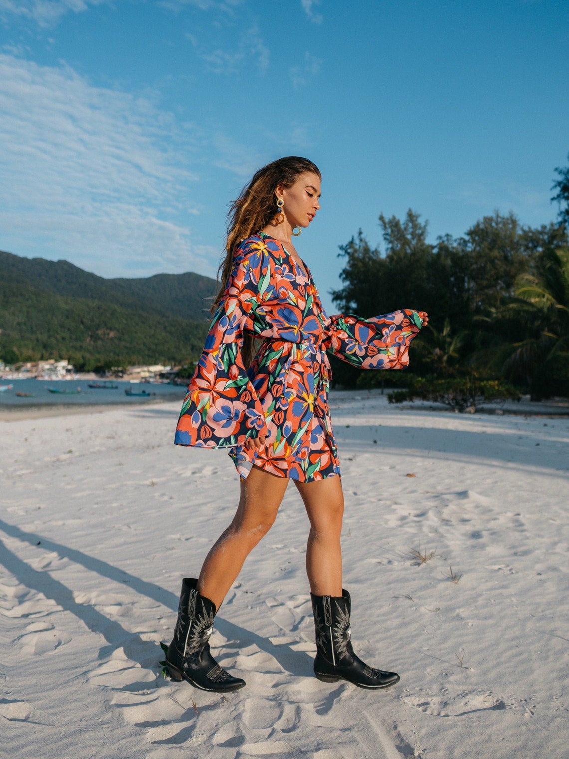 Women short wrap dress with floral print and flared sleeves | Vintage women wrap dress | Women retro wrap dress with print | Wrap dress with belt