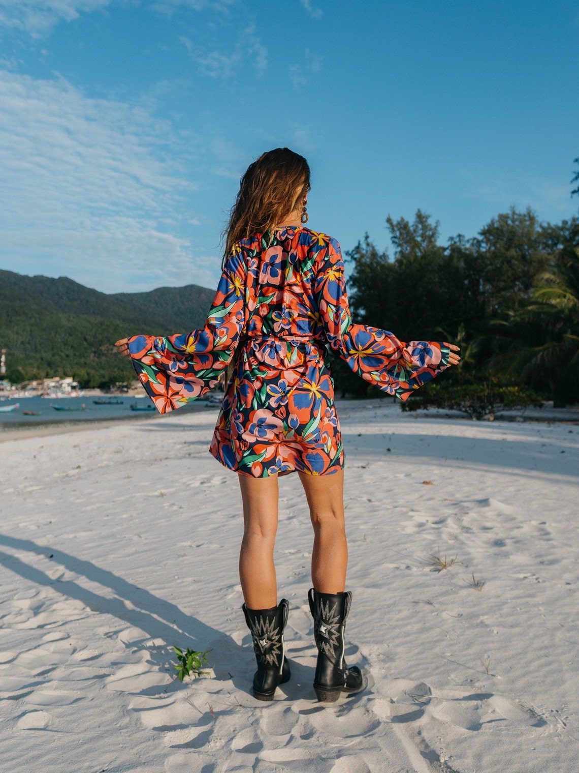 Women short wrap dress with floral print and flared sleeves | Vintage women wrap dress | Women retro wrap dress with print | Wrap dress with belt