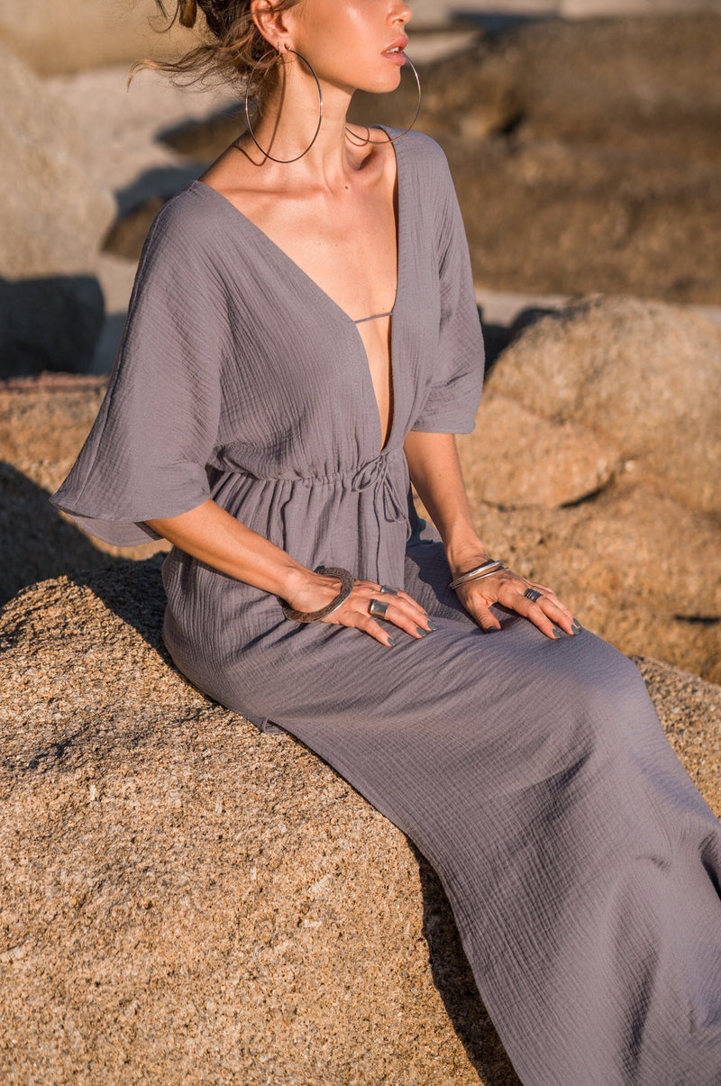 Women maxi grey kaftan dress with opened back