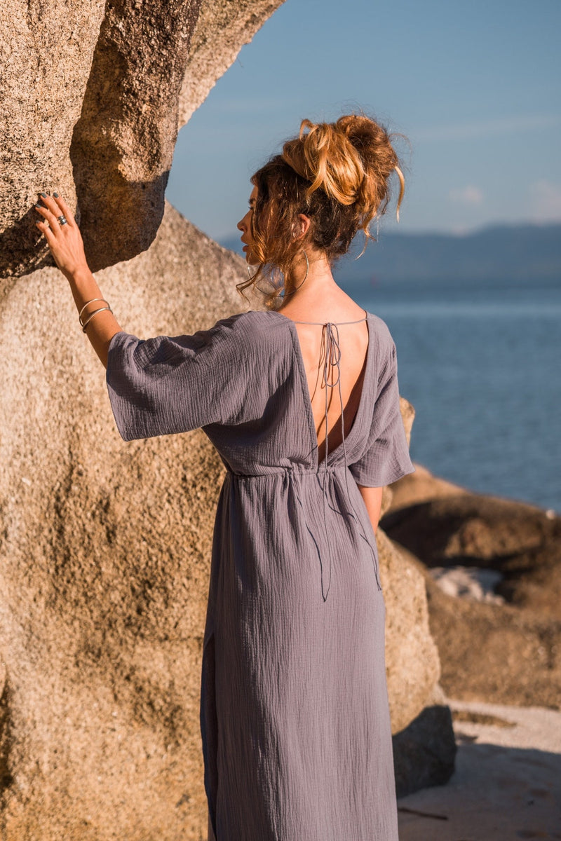 Women maxi grey kaftan dress with opened back