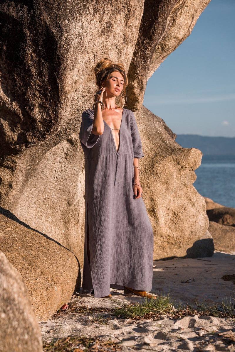 Women maxi grey kaftan dress with opened back