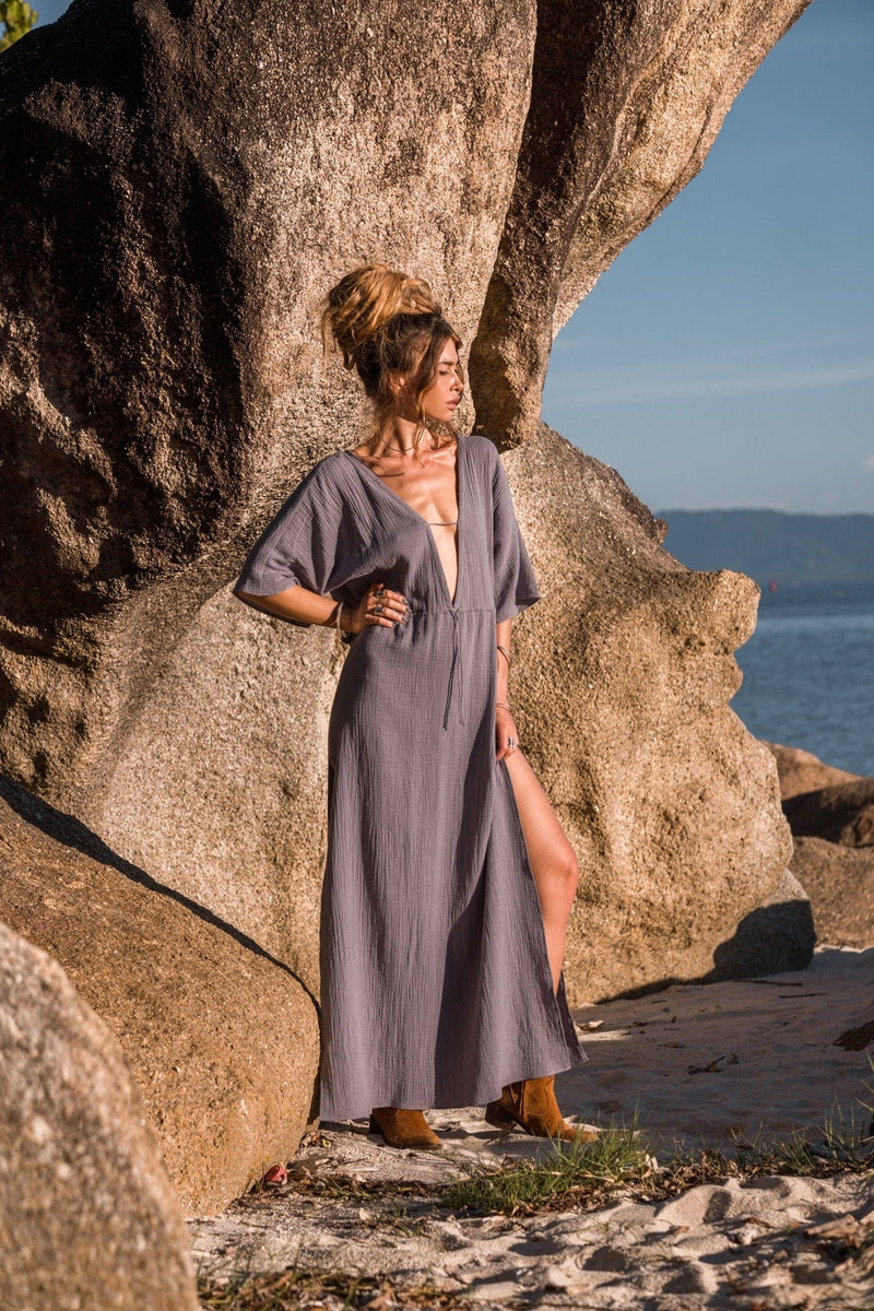 Women maxi grey kaftan dress with opened back