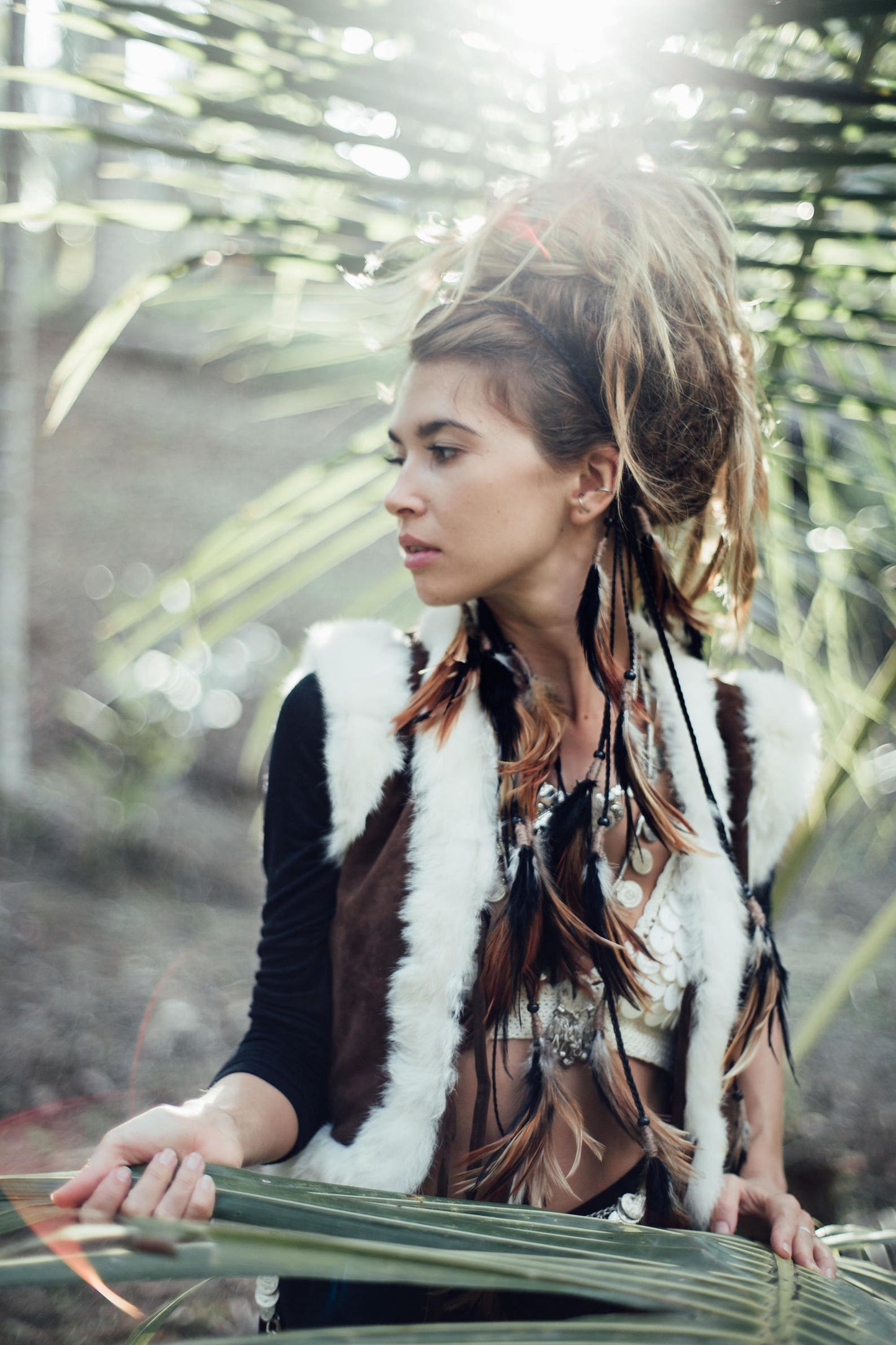 Black headpiece with soft feathers
